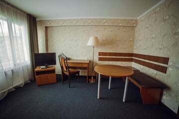 Фото номера Стандарт DBL (двухместный с 1 кроватью) Гостиница Державинская г. Тамбов 9